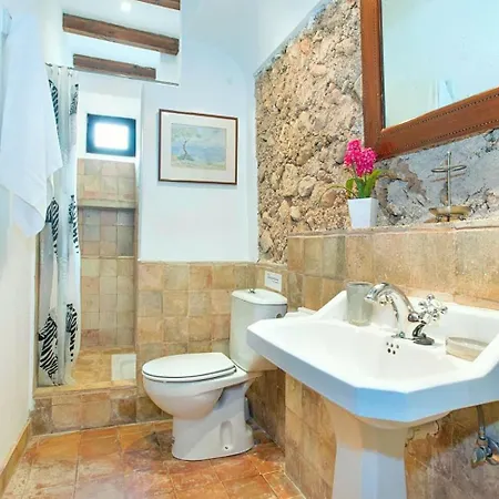 Son March Petit By Sealand Pollença